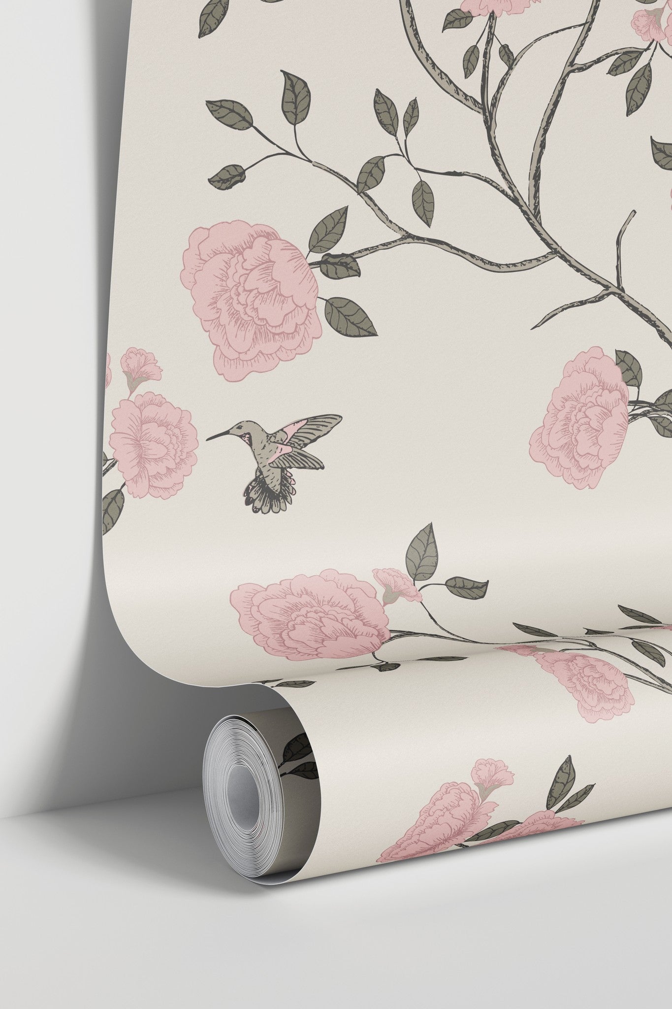 Taupe wallpaper with pink roses and hummingbirds in a vintage floral design.